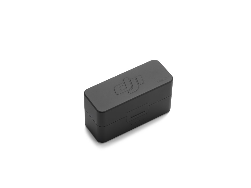 Zavřené nabíjecí pouzdro DJI Mic Mini 2S z bočního pohledu
